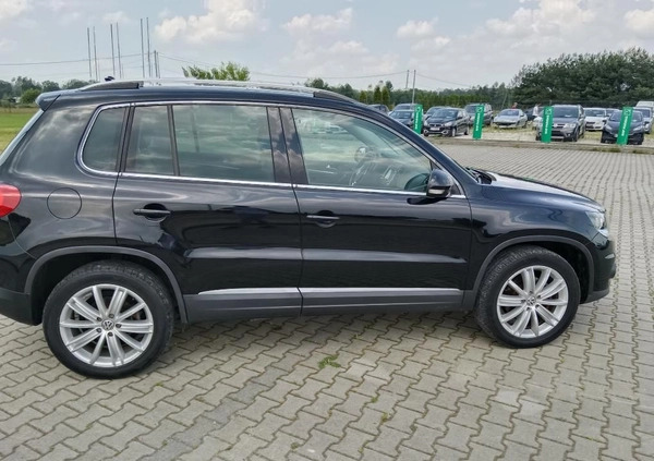 Volkswagen Tiguan cena 39900 przebieg: 230000, rok produkcji 2012 z Stąporków małe 379
